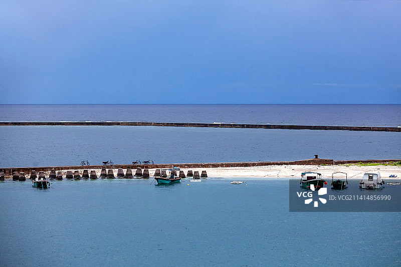 海南三沙市西沙永兴岛海岛风光图片素材