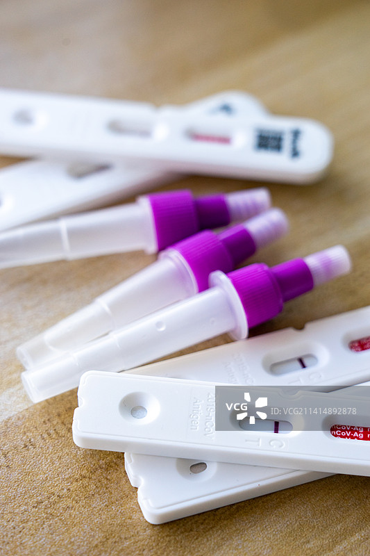 新冠病毒抗原检测试剂盒，抗原试剂检测阴性图片素材
