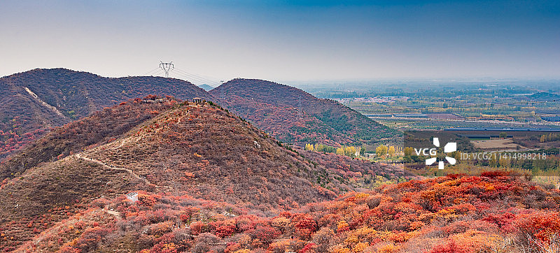 秋天北京顺义舞彩浅山漫山红叶图片素材