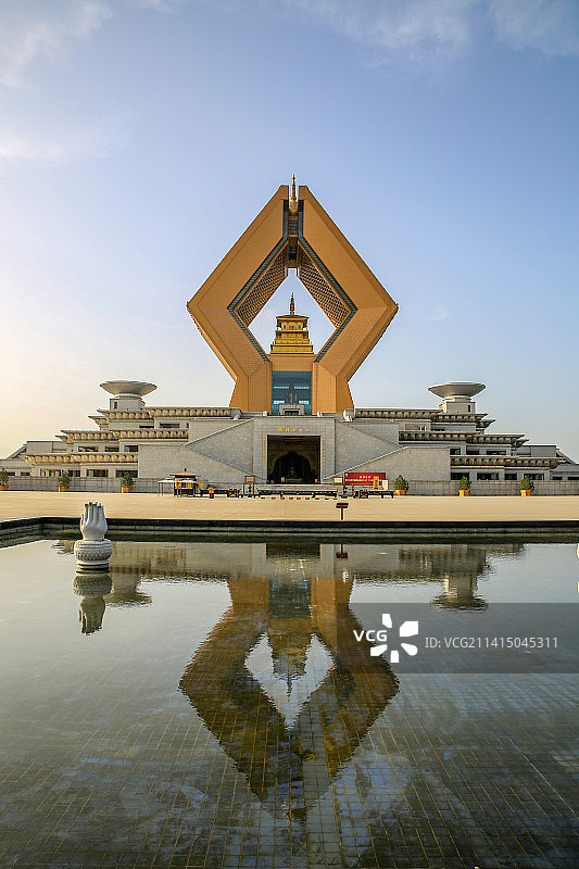 陕西省宝鸡市法门寺合十舍利塔图片素材