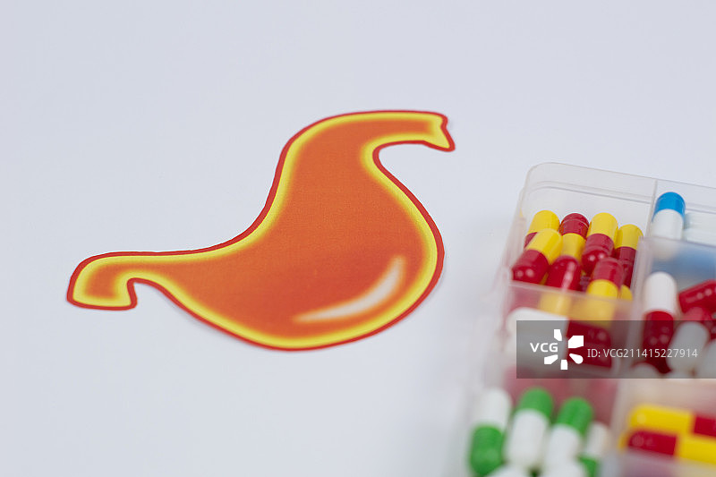 胃病预防治疗打针吃药图片素材