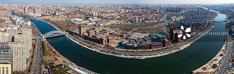 中国天津海河国泰桥周边城市建筑风光航拍图片素材