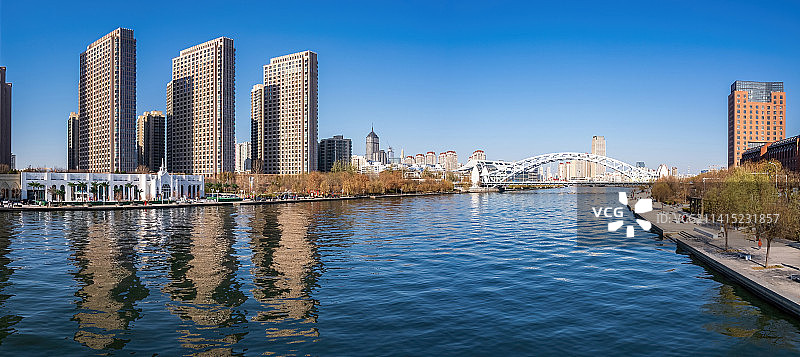 中国天津海河国泰桥周边城市建筑风光航拍图片素材