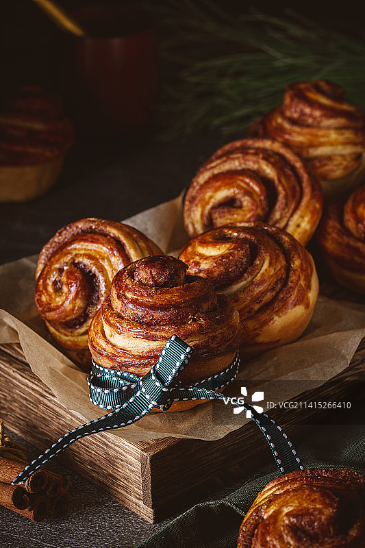 #12月打卡挑战# 肉桂面包卷图片素材