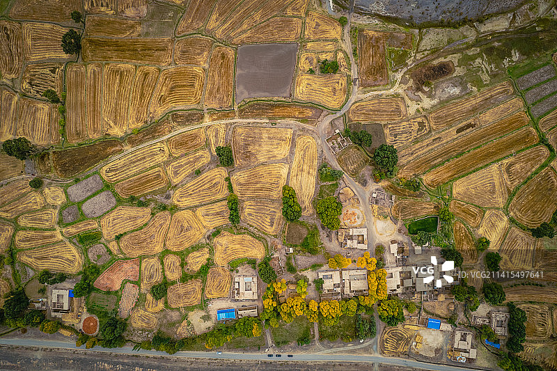 航拍秋季的甘肃酒泉玉门天境昌马图片素材