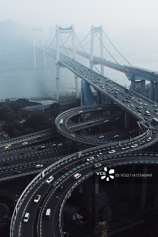 冬日的鹅公岩大桥图片素材