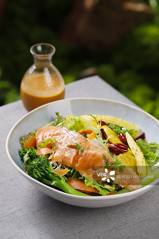 一组沙拉拍摄图片素材