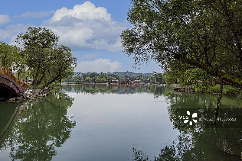 中国河北承德避暑山庄水心榭风光图片素材