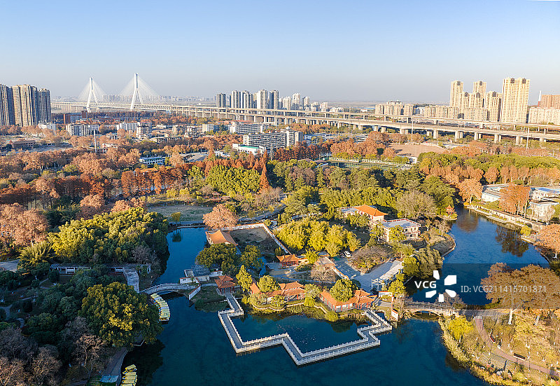 武汉青山公园秋色图片素材