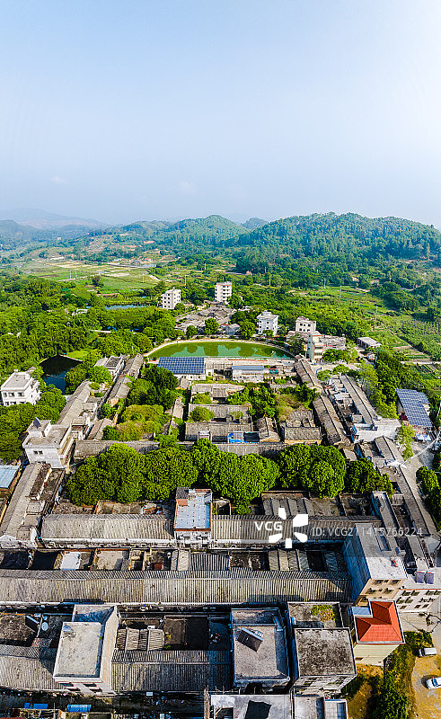 中国广东省丰顺县埔寨镇埔西蓝玉凤冈图片素材