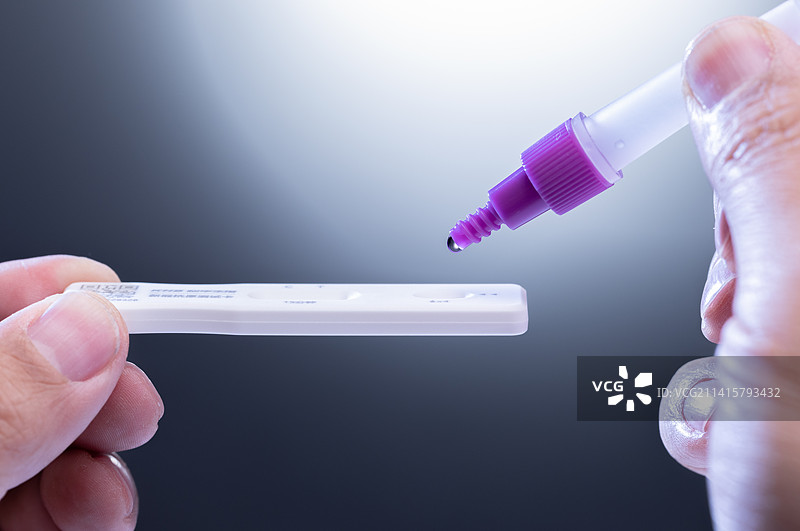 新冠肺炎抗原试剂盒检测图片素材