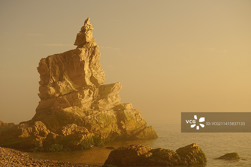 《夕阳之夏映将军石》图片素材