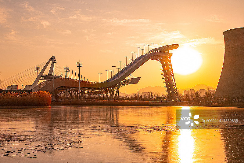 首钢园-冬奥滑雪大跳台图片素材