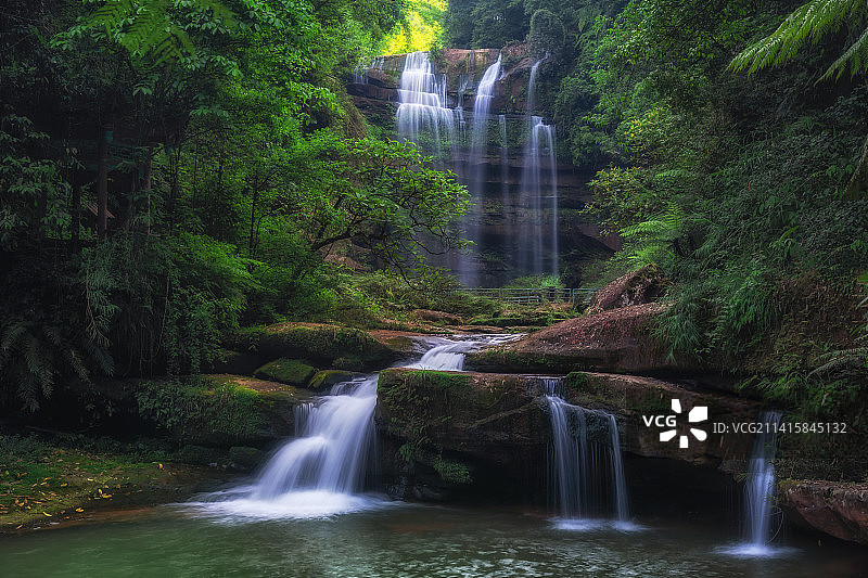 赤水四洞沟瀑布图片素材