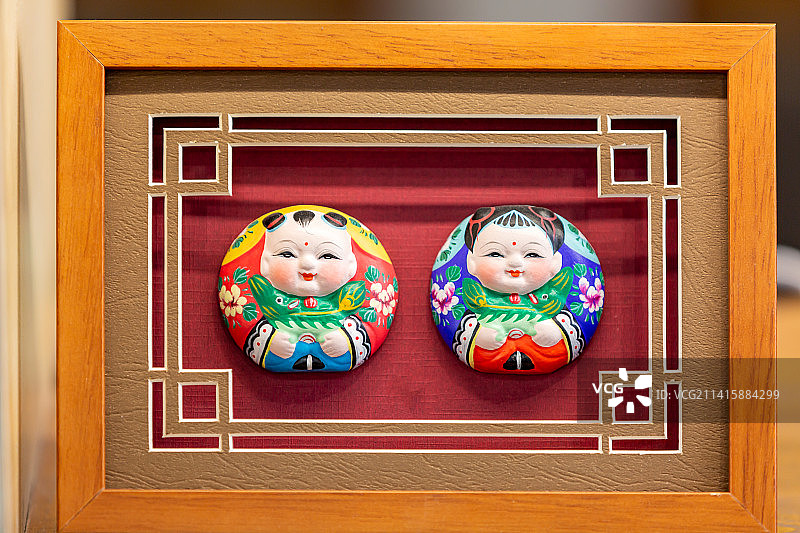 江苏省无锡市惠山古镇手工艺品惠山泥人静物图片素材