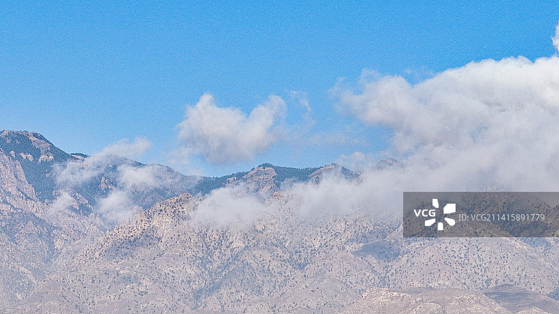 宁夏贺兰山风光蓝天白云秋天风光图片素材