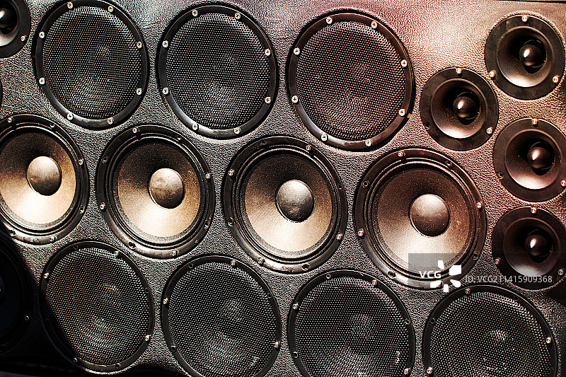 车载音频扬声器，汽车音乐扬声器，罗马尼亚阿拉德图片素材