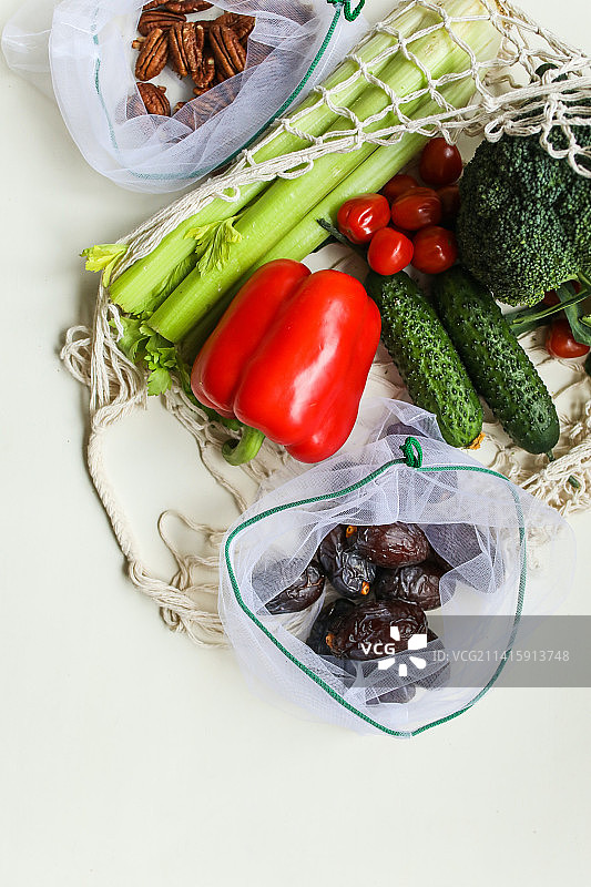 印度尼西亚白色背景蔬菜高角度视图图片素材