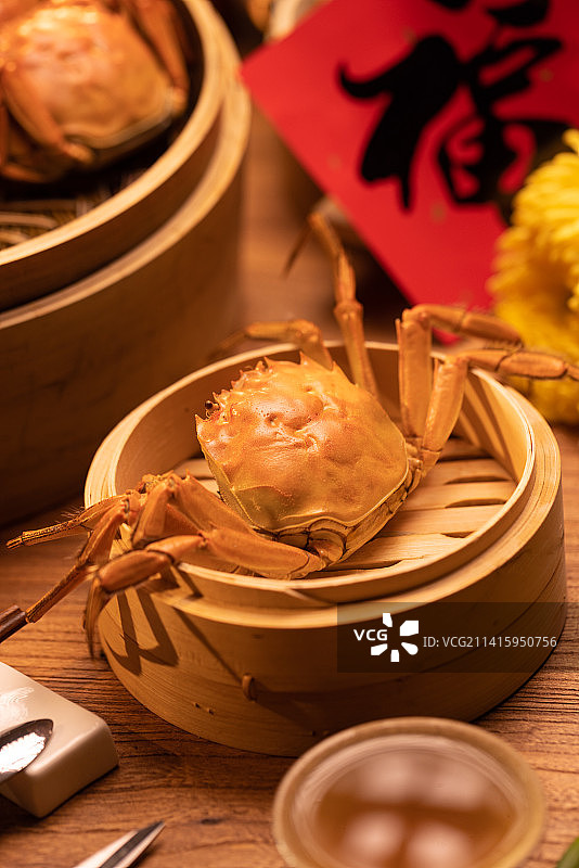 螃蟹蒸笼里的中秋节美食大闸蟹清蒸大闸蟹福字图片素材