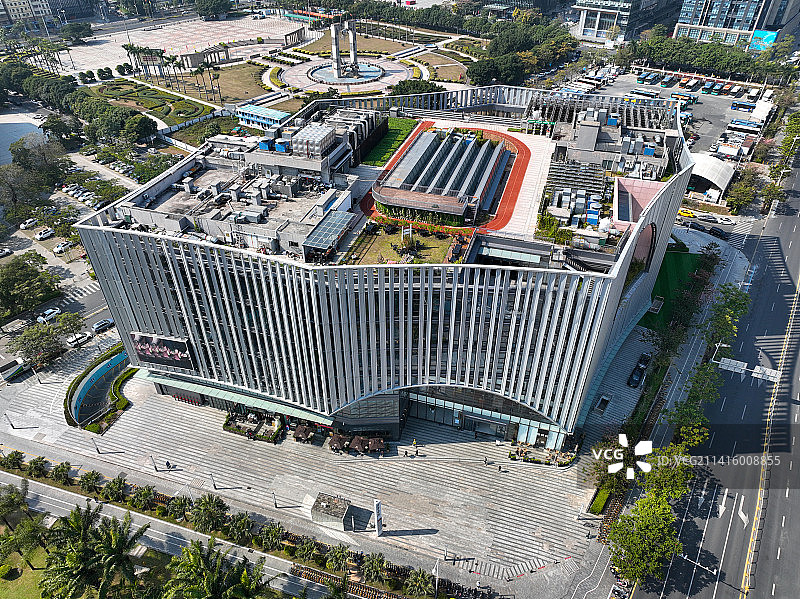 广东省深圳市龙华区龙华文体广场文化艺术中心航拍图片素材