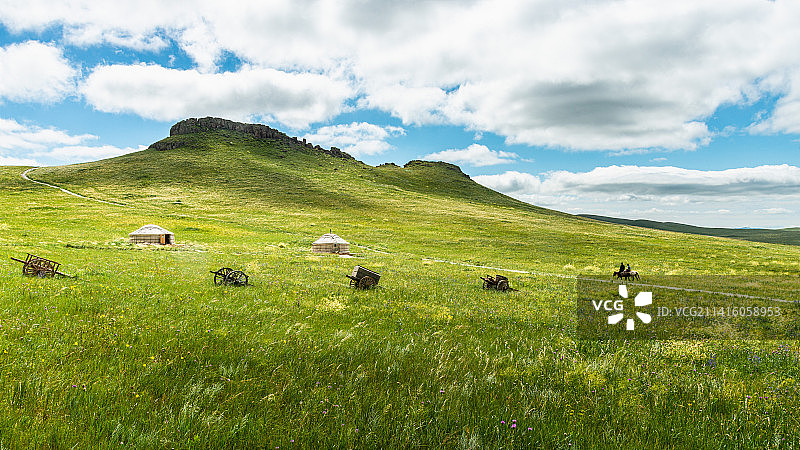 回家，美丽的锡林郭勒草原图片素材