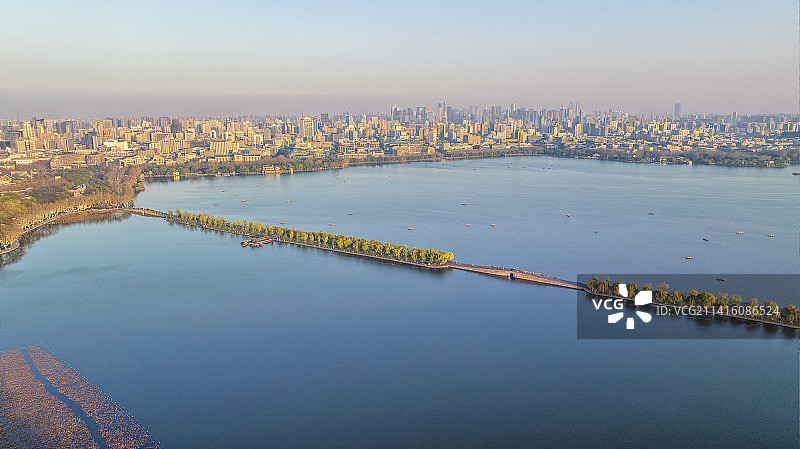 G20蓝天下的西湖美景图片素材