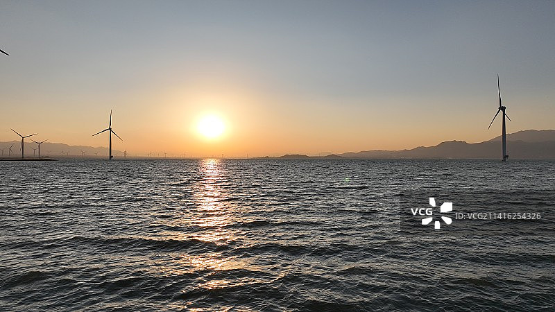 北京延庆区官厅水库日落航拍图片素材