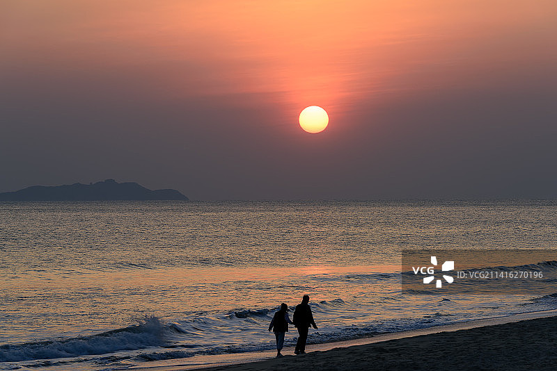 夕阳下的浪漫图片素材