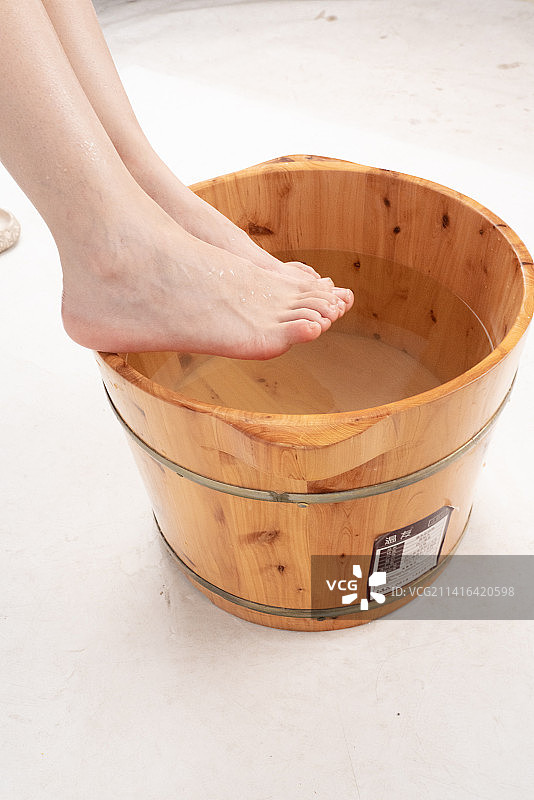 养生保健泡脚图片素材