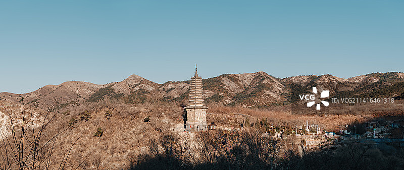 朝阳市凤凰山千年大宝塔全景风光图片素材