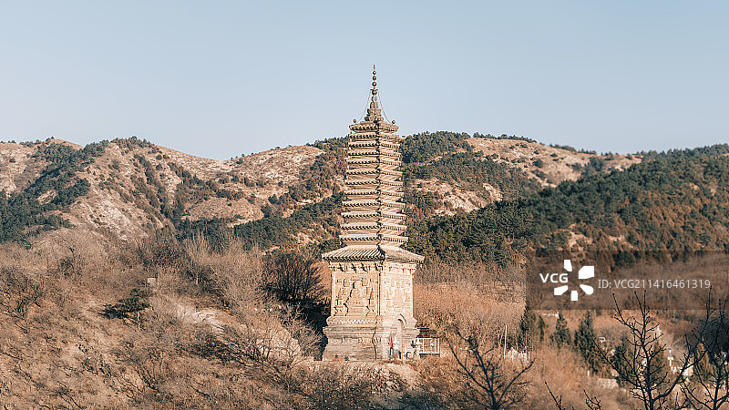 朝阳市凤凰山千年大宝塔全景风光图片素材