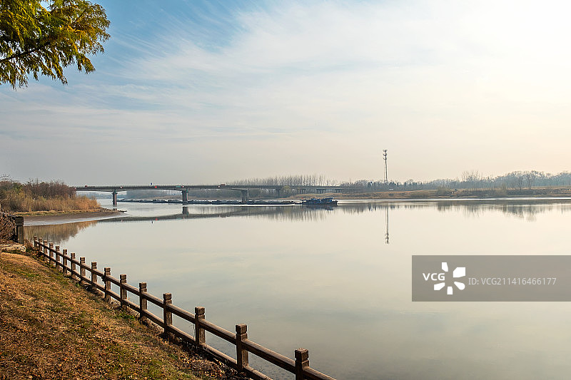扬州江都区南水北调源头公园-源头的芒稻河、金湾河、高水河交界处图片素材