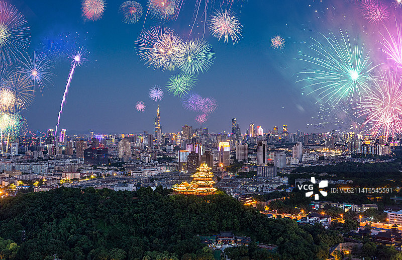 2023城市新年烟花图片素材