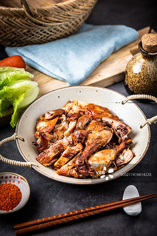 中式菜肴 玫瑰豉油鸡图片素材