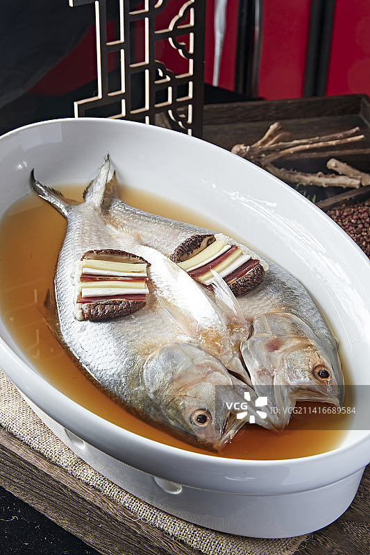 白水蒸鲥鱼图片素材