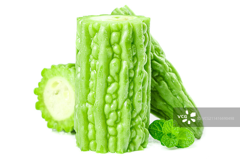 白底上的苦瓜图片素材