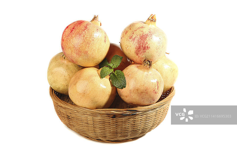 白底上的蒙自石榴图片素材