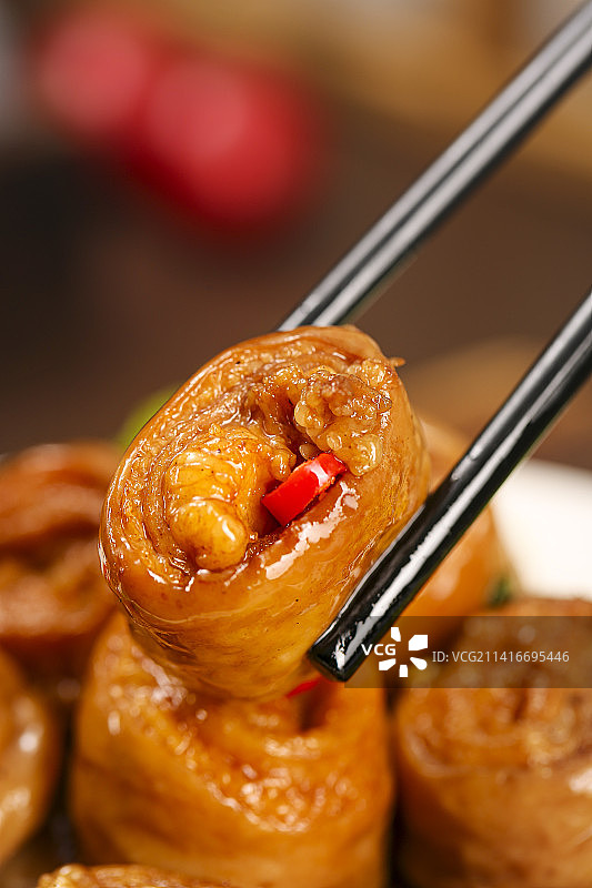 深底上的九转大肠图片素材