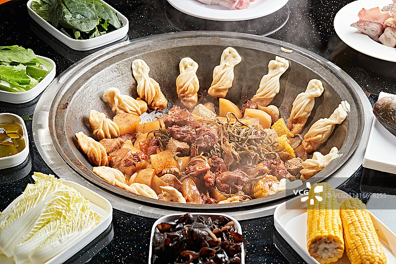 东北铁锅乱炖图片素材