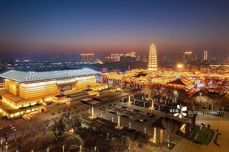 航拍河北省定州市定州塔定州博物馆夜景黄昏景色图片素材