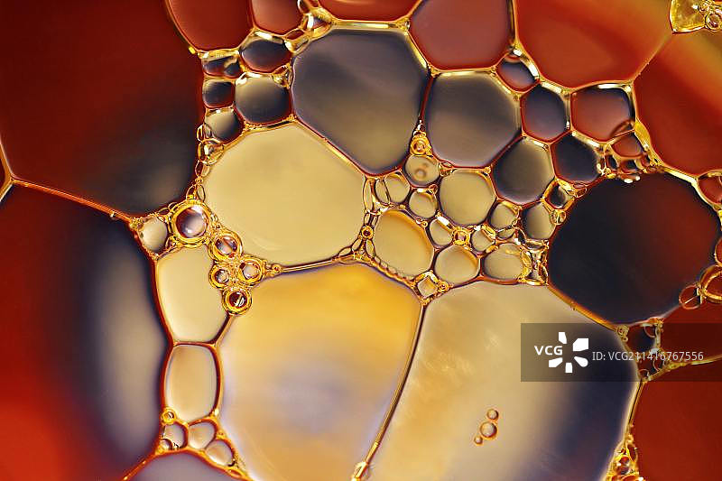 水中油的特写，印度尼西亚图片素材