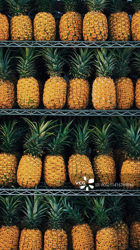 印度尼西亚市场上出售的水果图片素材