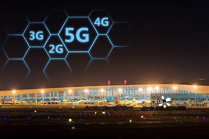 郑州新郑国际机场户外夜景户外大数据5G云计算物联网概念图图片素材
