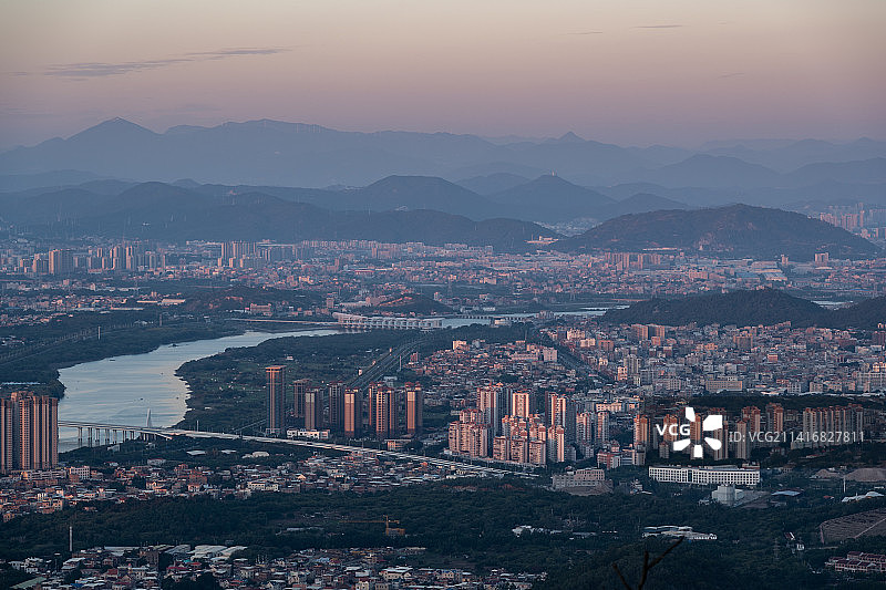 泉州清源山城市日出风光高视角图片素材