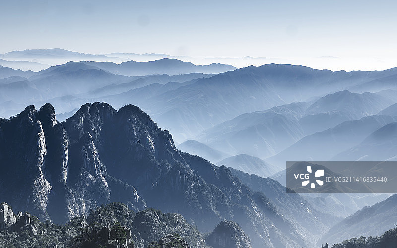 层峦叠嶂图片素材