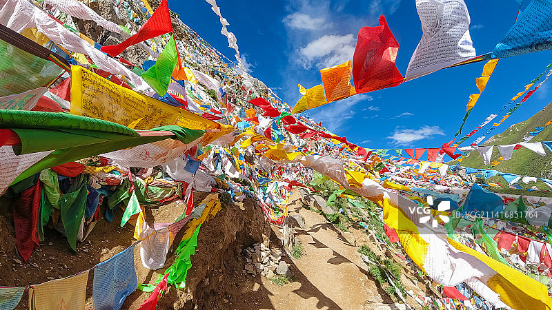 唐蕃古道囊谦县至文成公主庙段风光图片素材