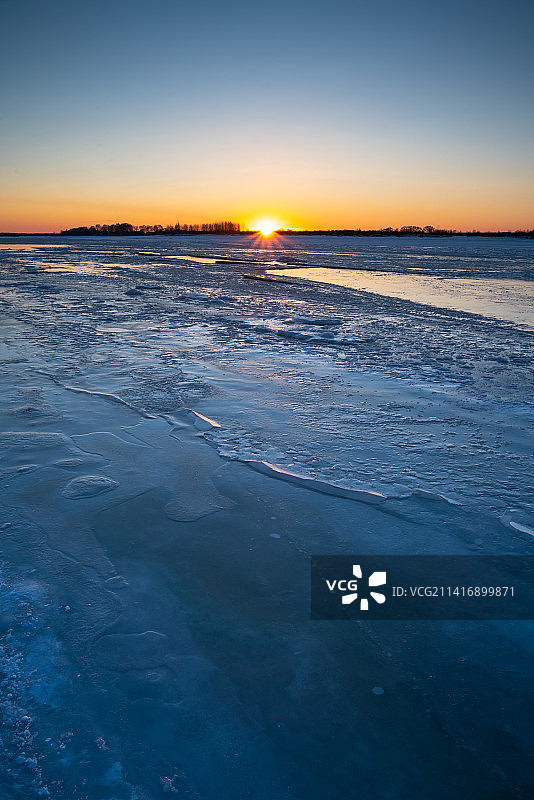 冰河日出图片素材