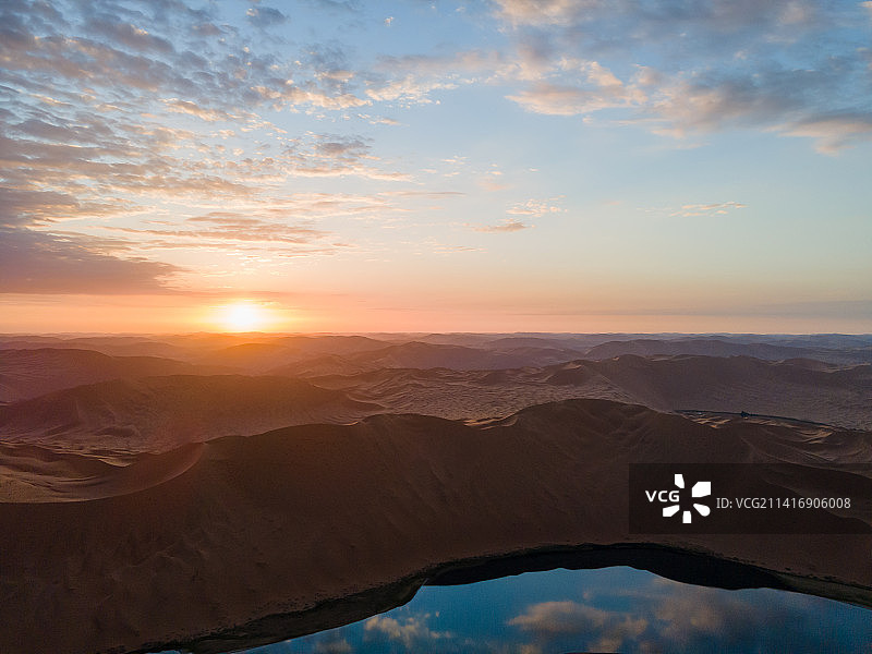 内蒙古巴丹吉林沙漠风光图片素材