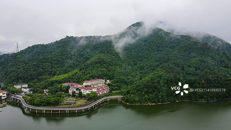 临安青山湖云海及湖面图片素材
