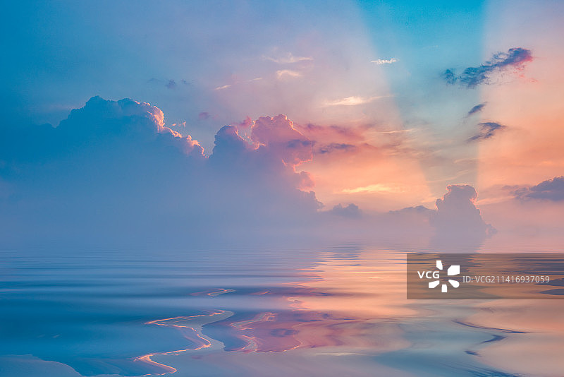 水面和天空图片素材